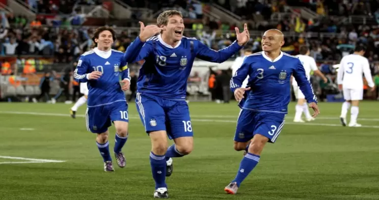 字母哥直播_字母哥直播频道高清在线_字母哥直播高清频道-24直播